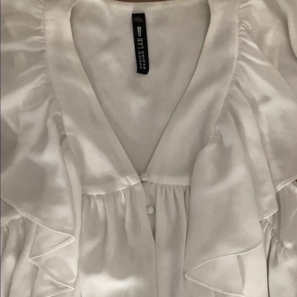 Design Labs White Ruffle Blouse - Picture 2 of 4